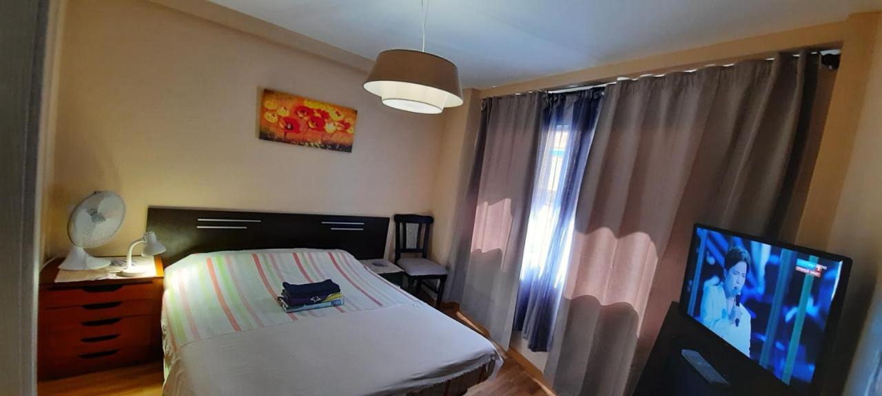 Apartamentos con patio Alicante Esterno foto