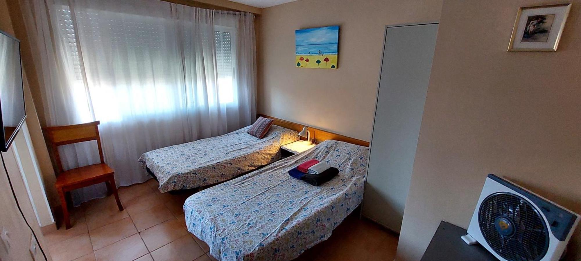 Apartamentos con patio Alicante Esterno foto
