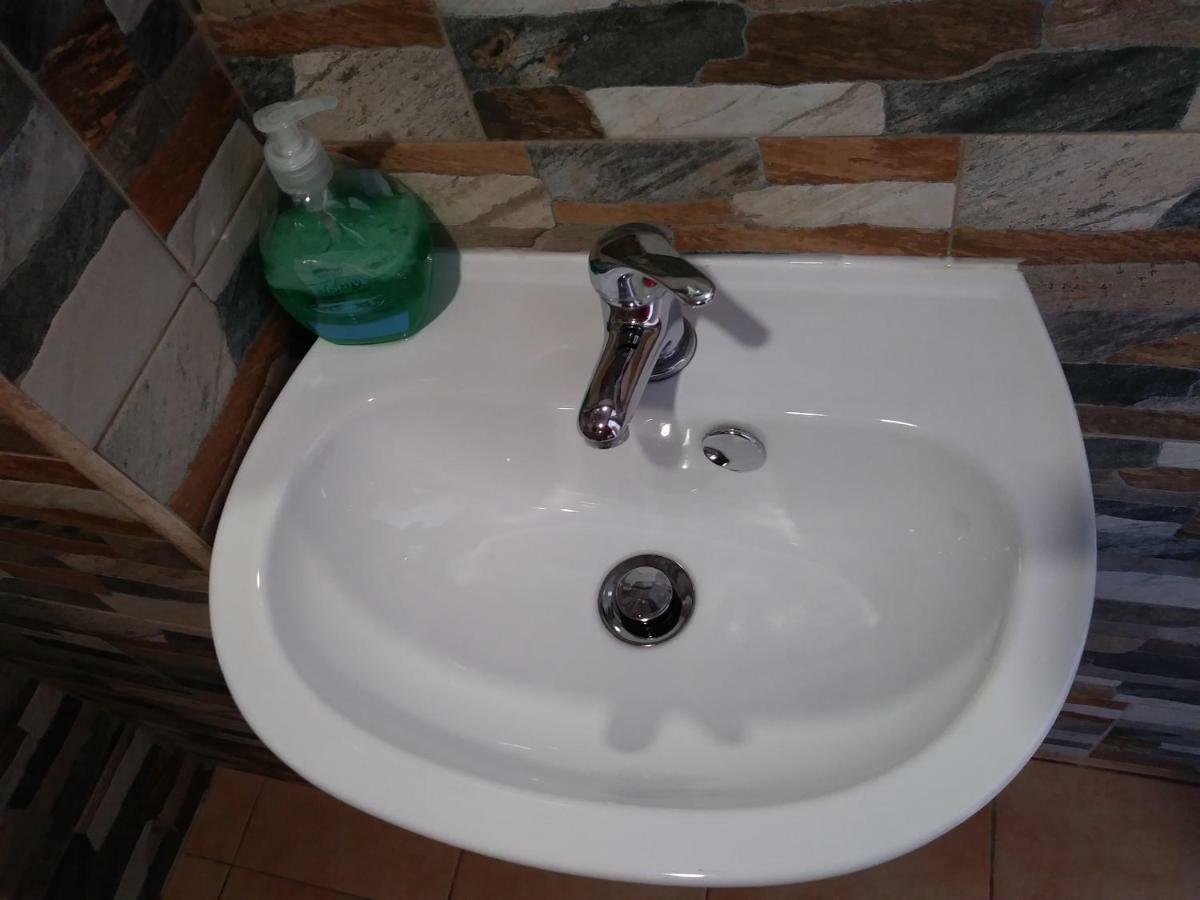 Apartamentos con patio Alicante Esterno foto